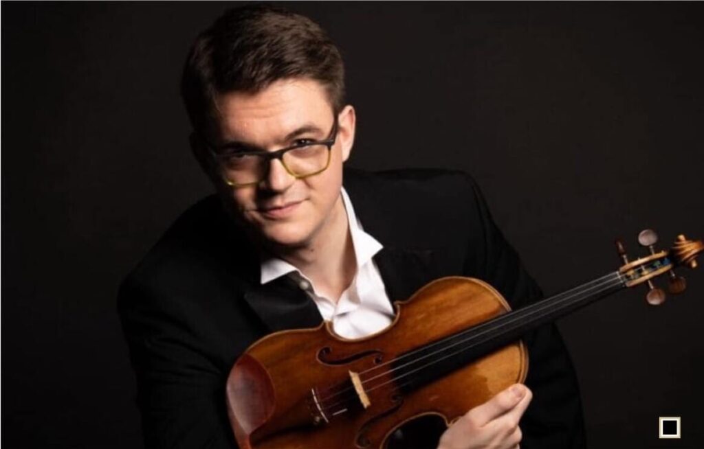 Nikola Pajanovic, violinist Sara Čano, violoncello